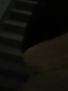 小情侣寻求刺激